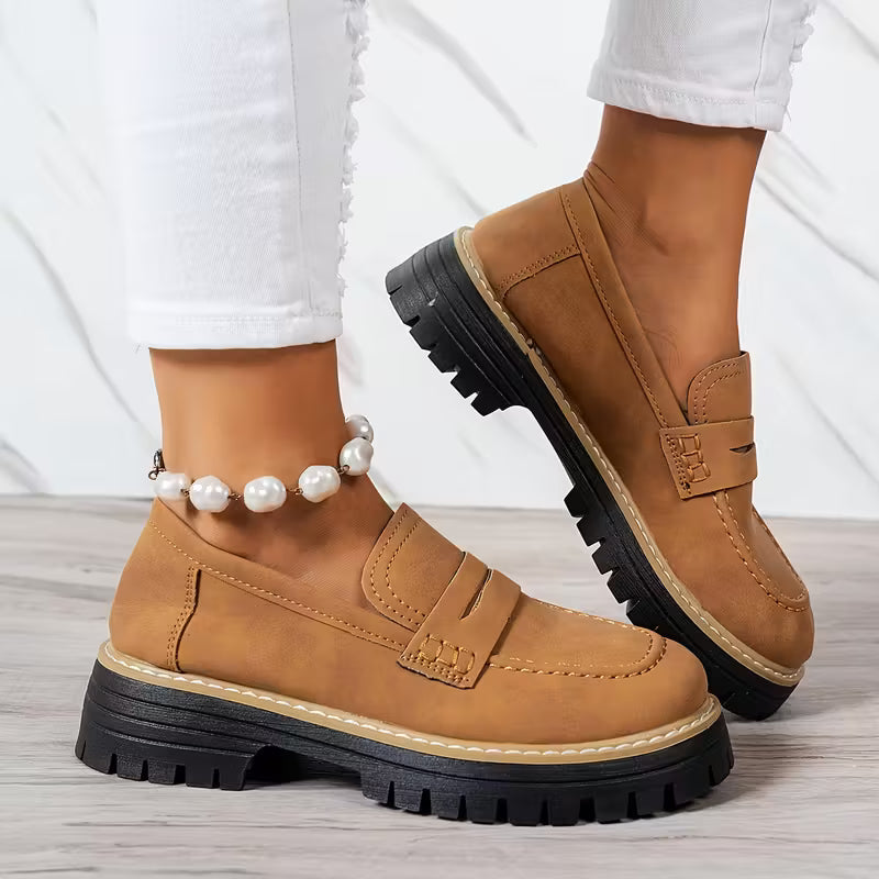 ComfortStep™ Women’s Supportive Vintage Loafers – Premium Comfort & Lightweight Walking